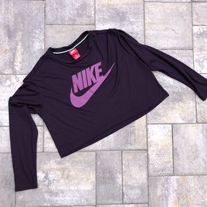 Women’s Nike Long Sleeve Crop Top